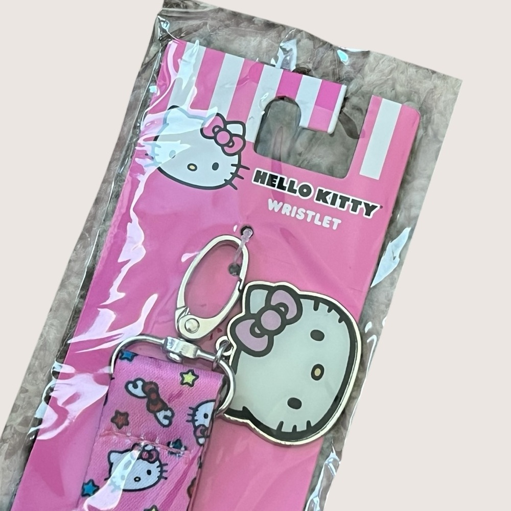 Hello Kitty Pink Character Charm Wristlet Keychain - Picture 2 of 3